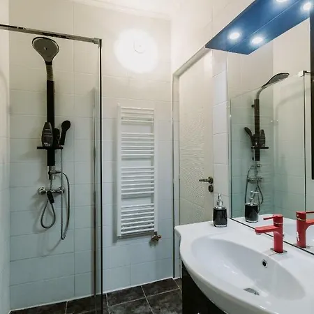Alfoldi Apartman *