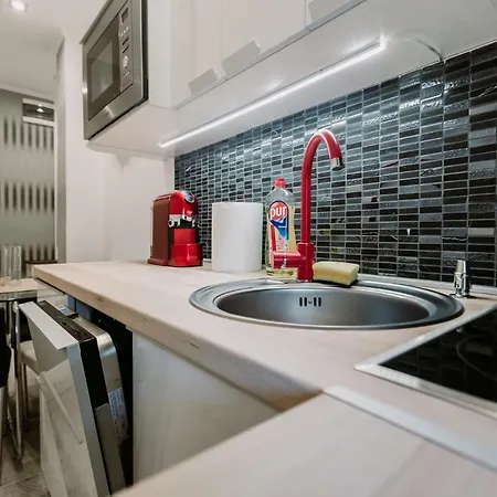 Alfoldi Apartman *
